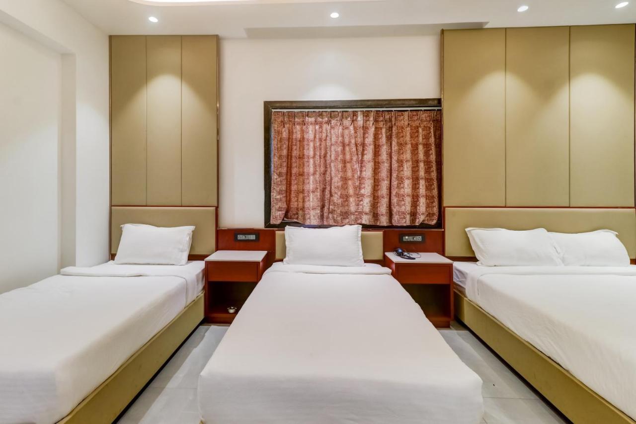 Oyo Townhouse 785 Sree Vinayaka Grand Hotel Anantapur Exterior photo